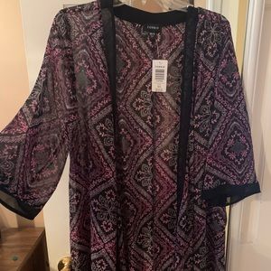 Beautiful  Torrid Medallion Kimono